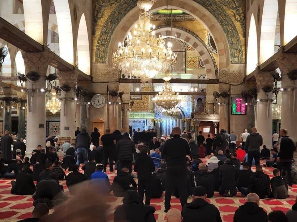 الصلاة في المسجد الأقصى